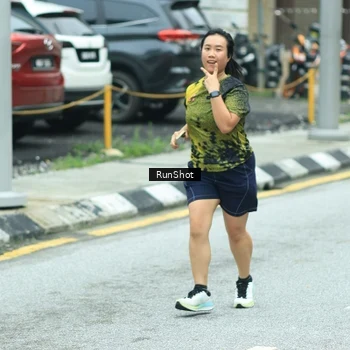 Runner Photo 8632880