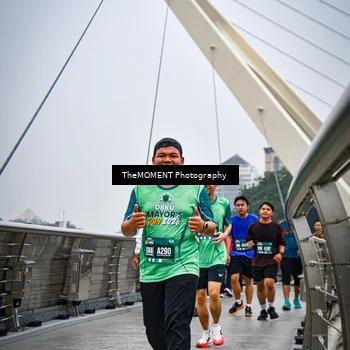 Runner Photo 8633003