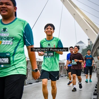 Runner Photo 8633006