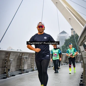 Runner Photo 8633051