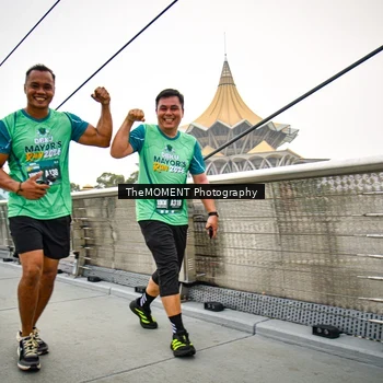 Runner Photo 8633165