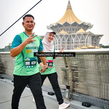 Runner Photo 8633291