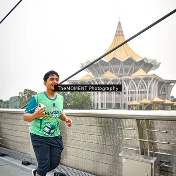 Runner Photo 8633406