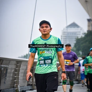 Runner Photo 8633493