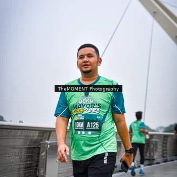 Runner Photo 8633512