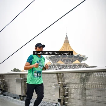 Runner Photo 8633749