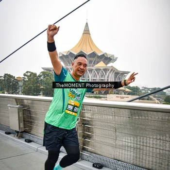 Runner Photo 8633757