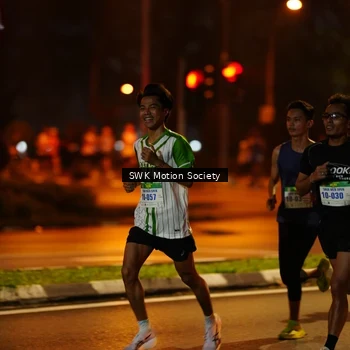 Runner Photo 8635024