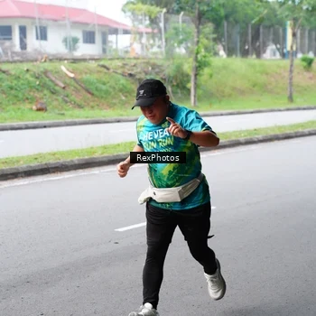 Runner Photo 8635753