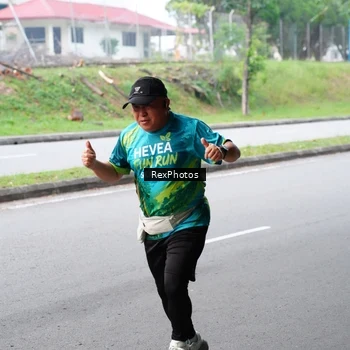 Runner Photo 8635756