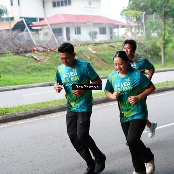Runner Photo 8635759