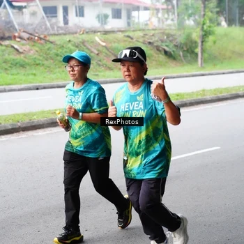 Runner Photo 8635772
