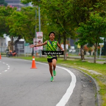 Runner Photo 8636105