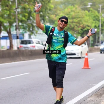 Runner Photo 8636151