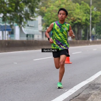 Runner Photo 8636203