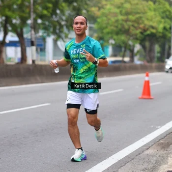 Runner Photo 8636209