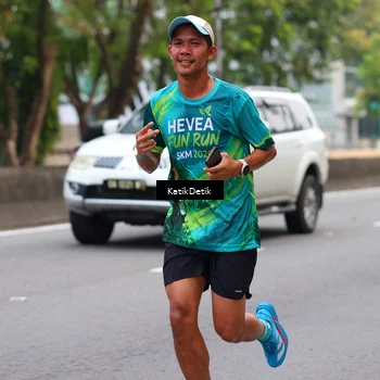 Runner Photo 8636212
