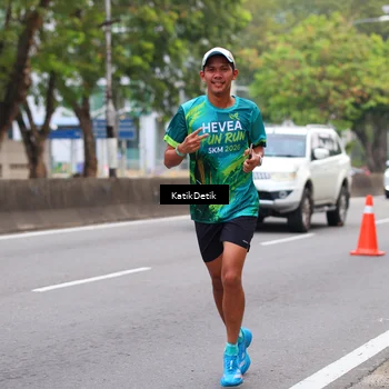 Runner Photo 8636214