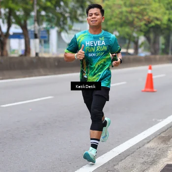 Runner Photo 8636218