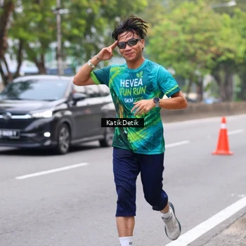 Runner Photo 8636229