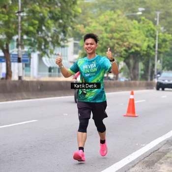Runner Photo 8636234