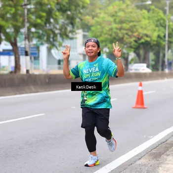 Runner Photo 8636241