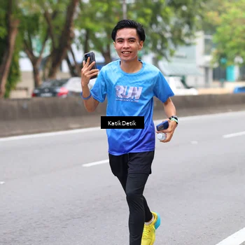 Runner Photo 8636244