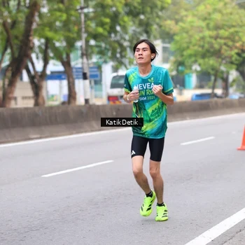 Runner Photo 8636252