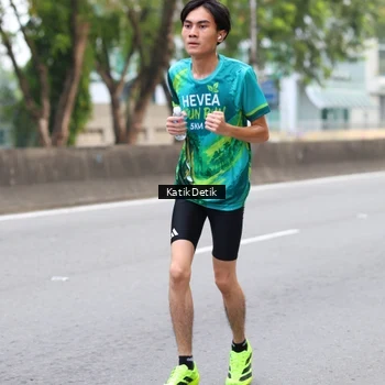 Runner Photo 8636254