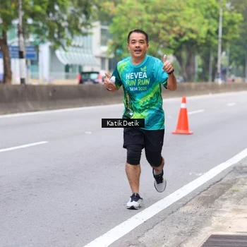 Runner Photo 8636289