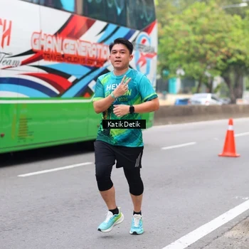Runner Photo 8636291