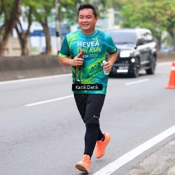 Runner Photo 8636322