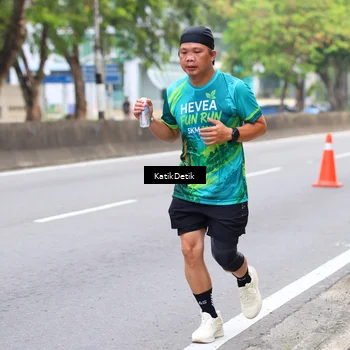 Runner Photo 8636335
