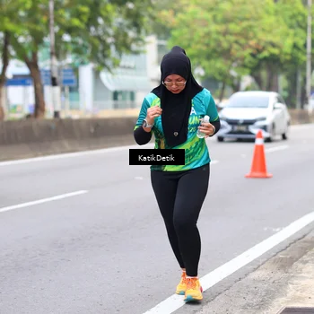 Runner Photo 8636343