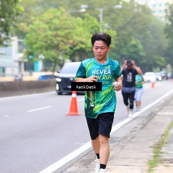 Runner Photo 8636346