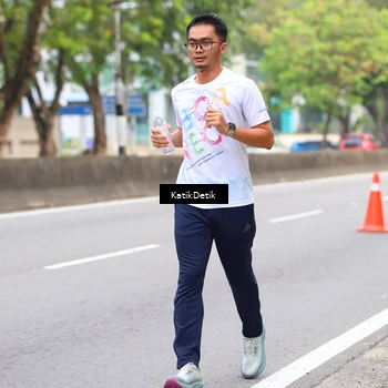 Runner Photo 8636349