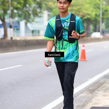 Runner Photo 8636368