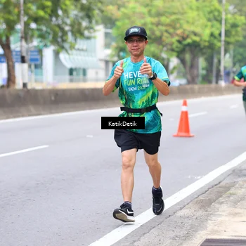 Runner Photo 8636386
