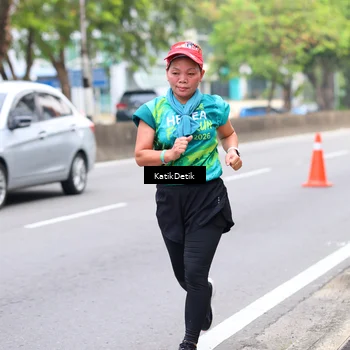 Runner Photo 8636391