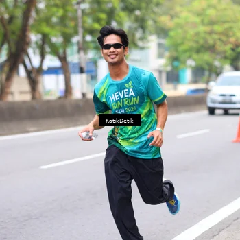 Runner Photo 8636415