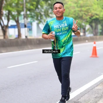 Runner Photo 8636421
