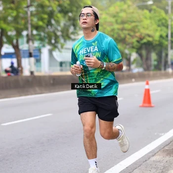Runner Photo 8636438
