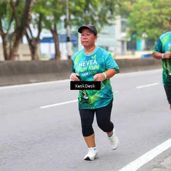 Runner Photo 8636449