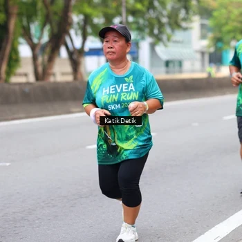 Runner Photo 8636450
