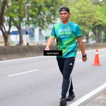 Runner Photo 8636466