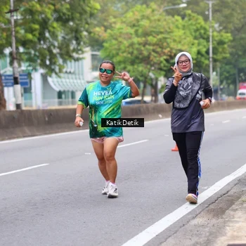 Runner Photo 8636487