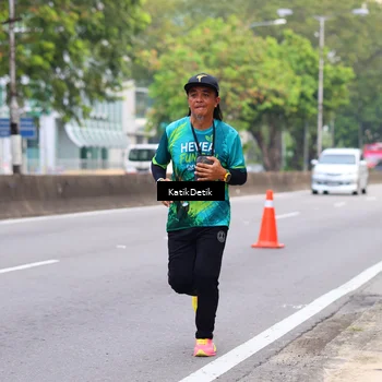 Runner Photo 8636500