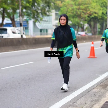 Runner Photo 8636501