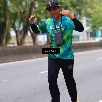 Runner Photo 8636505