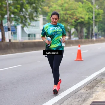 Runner Photo 8636510